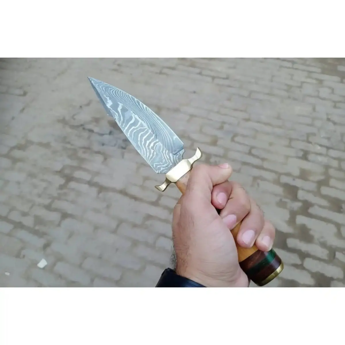 10” Damascus Steel Hunting Knife With Olive Wood Handle 2