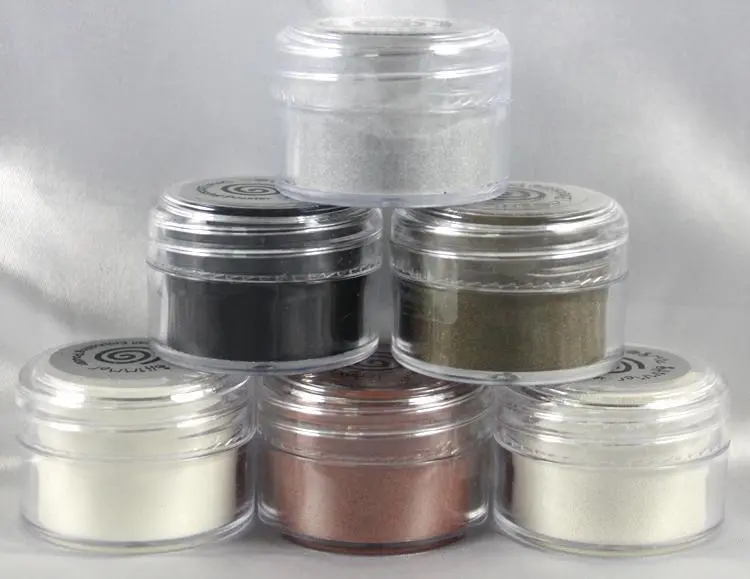 Cosmic Shimmer Embossing Powder 1