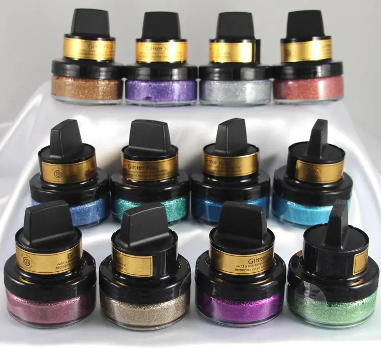 Cosmic Shimmer Glitter Kiss 1