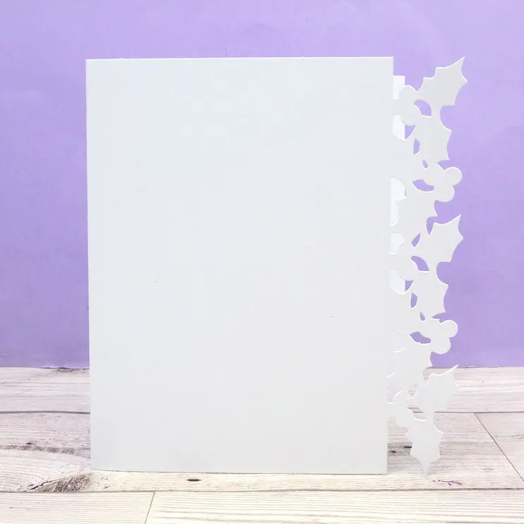 Festive Fancy-Edge Card Blanks - Holly 1