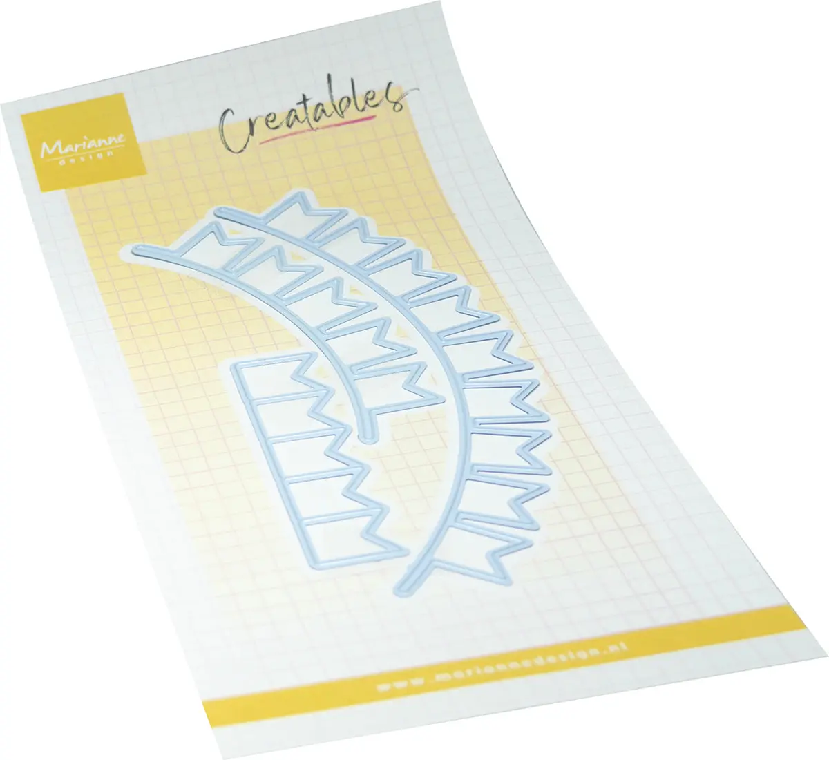 Marianne Design Creatables Die - Flag Banner 1