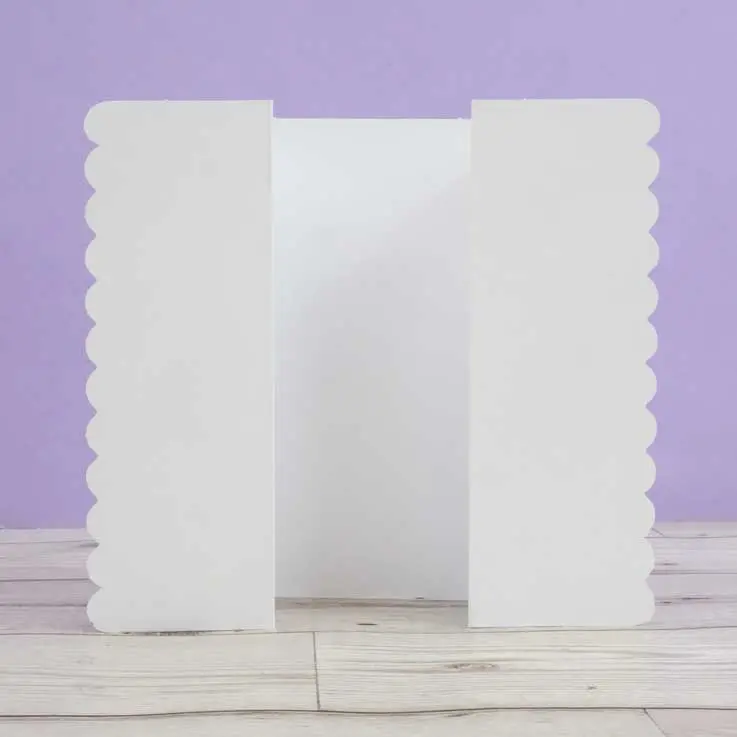 Luxury Shaped Card Blanks & Envelopes - Scalloped Edge Gatefold 1