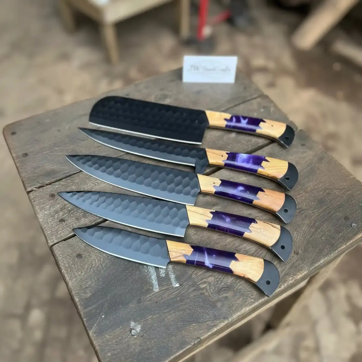 5-Piece Hand-Forged Chef Knives Set – Black Blades, Purple Resin & Olive Wood Handles 1