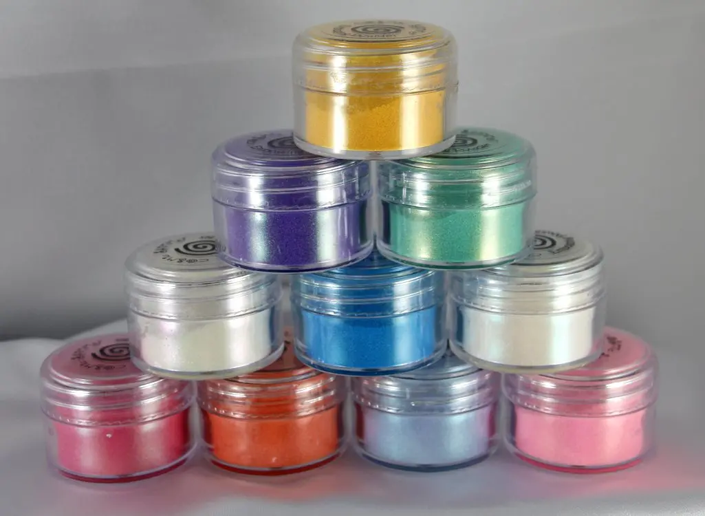 Cosmic Shimmer Lustre Embossing Powder 1