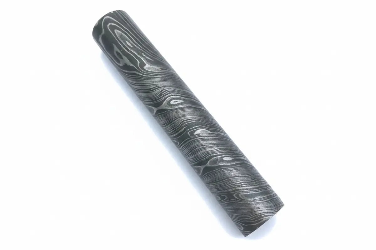 Custom Handmade Damascus Steel Round Bar Rod With 25.5Mm Thick 1