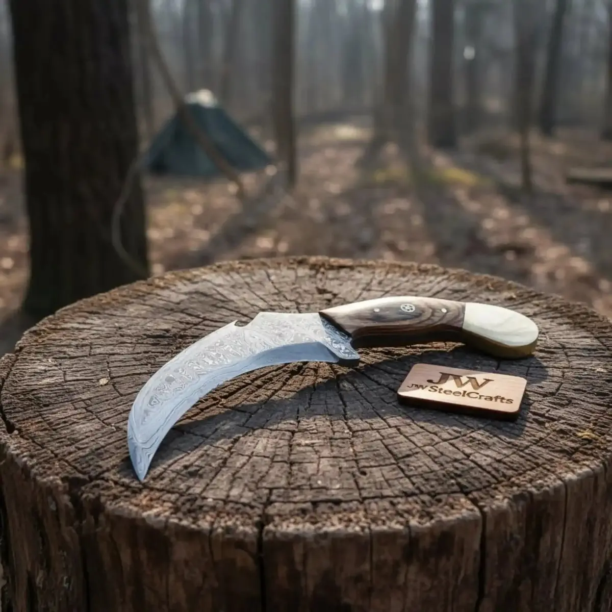 Damascus Karambit Knife.. 1