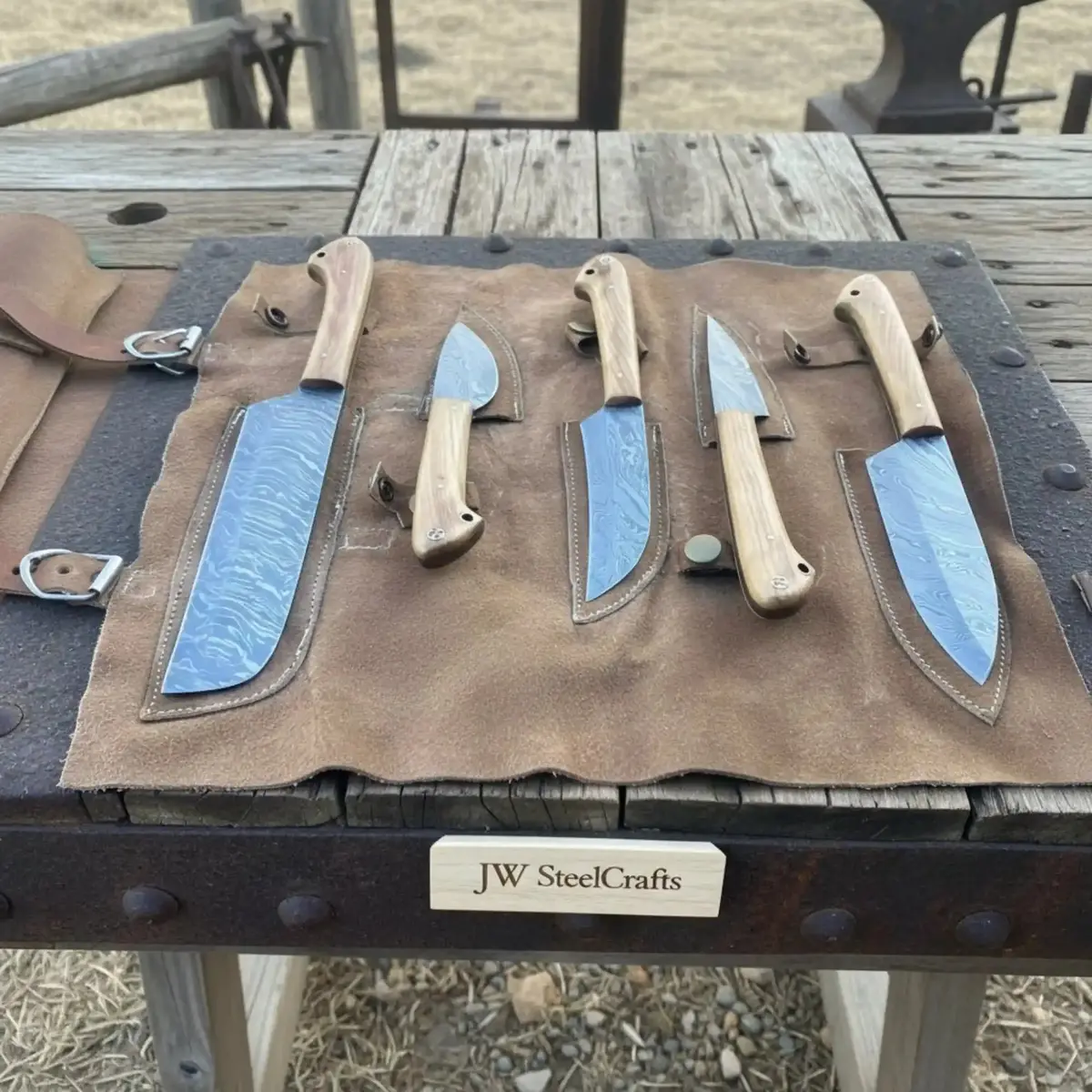 Hand Forged Damascus Chef Knife Set With Cleaver, Utility, Paring And Skinner Knives 1