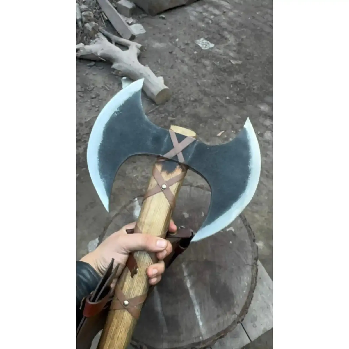 Handcrafted Double-Head Decorative Axe With Wooden Handle – Jw Steelcrafts 1