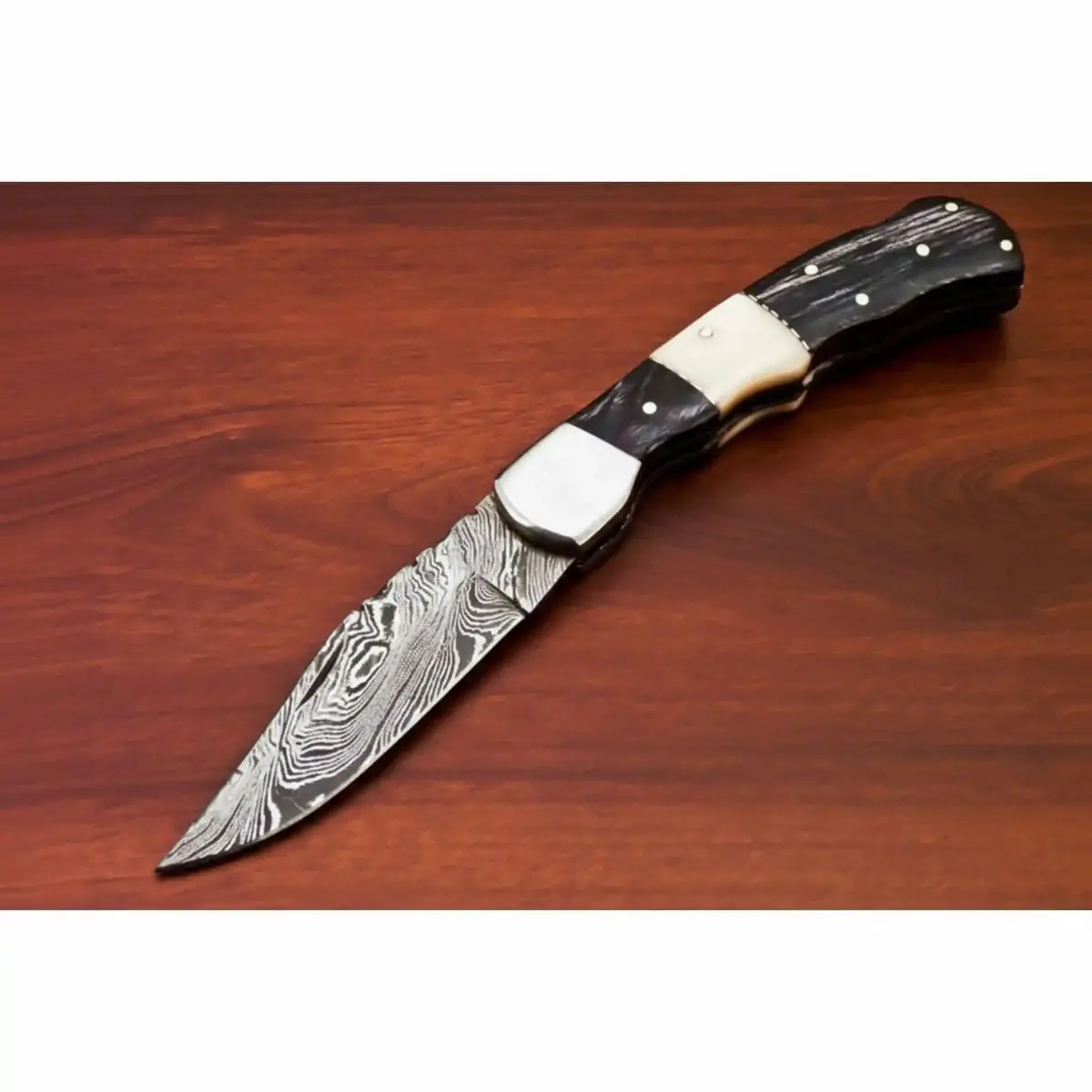 Handmade Damascus Folding Pocket Knife – Engraved & Plain Handle Variants | Leather Sheath Included 1