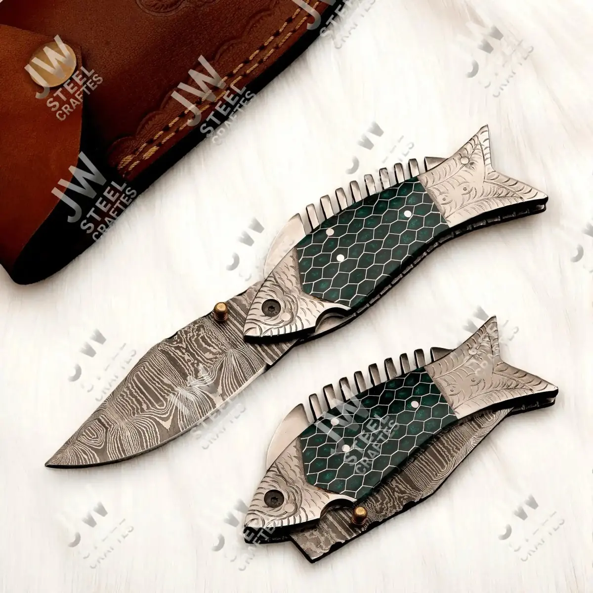 Handmade Damascus Steel Folding Knife – Green Honeycomb Handle 1
