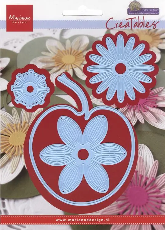 Marianne Design: Creatables Dies - Petra's Waterlily 1