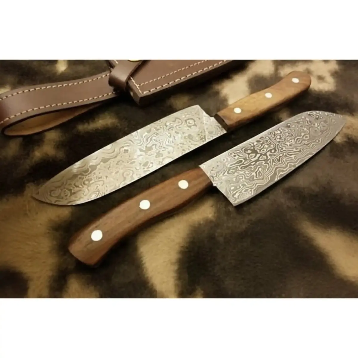 Damascus Hunting Knife Set: Trailing-Point Skinner & Drop-Point Hunter, Full Tang, Wood Handles 1