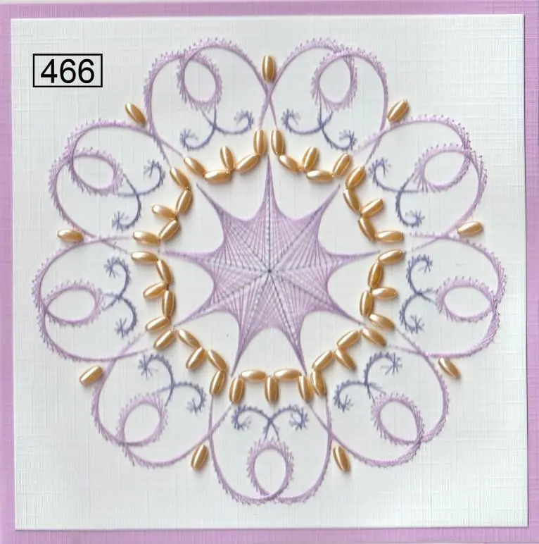 Laura's Design Digital Embroidery Pattern - Center Web Flourish Wreath 1