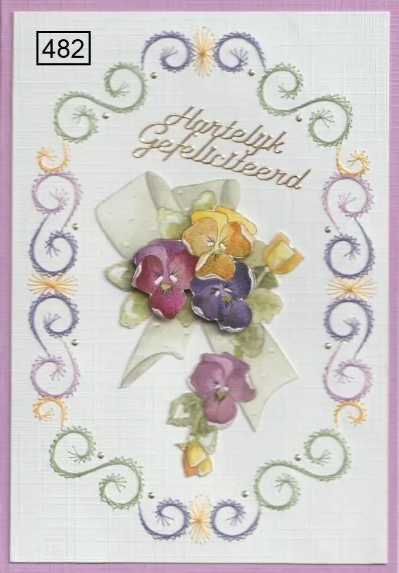 Laura's Design Digital Embroidery Pattern - Swirling Oval 1
