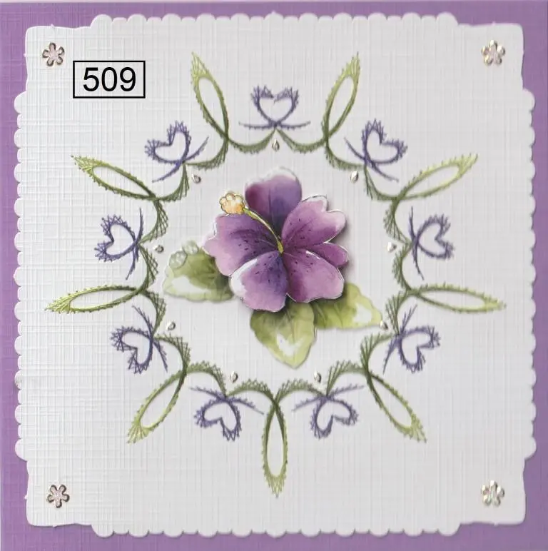 Laura's Design Digital Embroidery Pattern - Heart & Flourish Circle 1