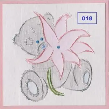Laura's Design Digital Embroidery Pattern - Teddy Bear With Flower 1